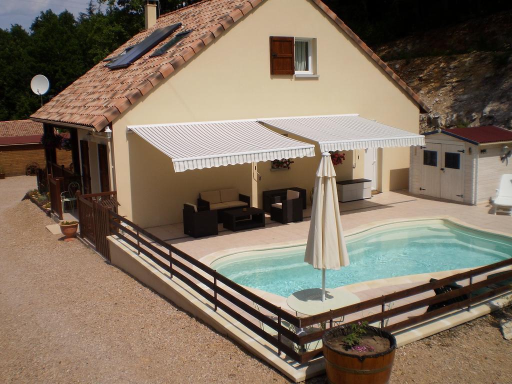 Bed and Breakfast Les Roziers - Roulotte Bagnac Exterior foto